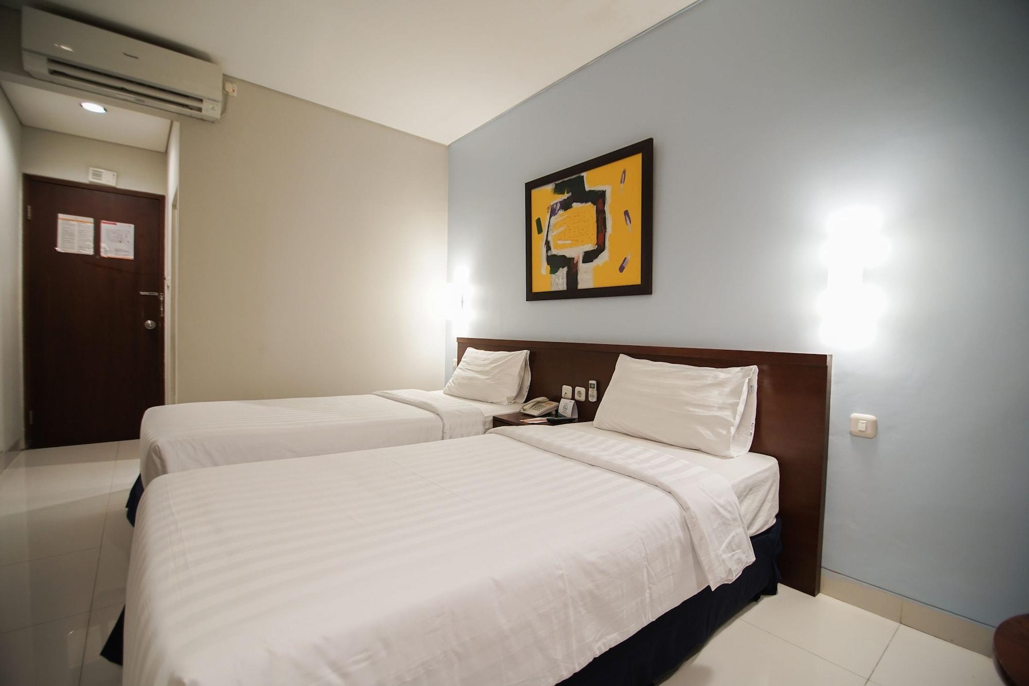 Sofyan Hotel Soepomo Jakarta Eksteriør billede