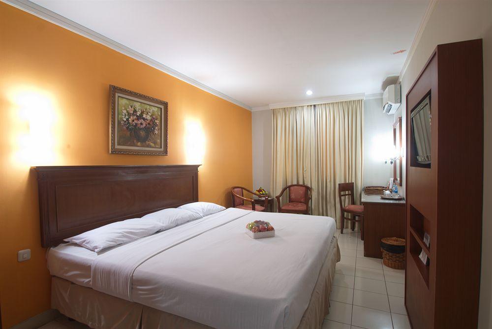 Sofyan Hotel Soepomo Jakarta Eksteriør billede