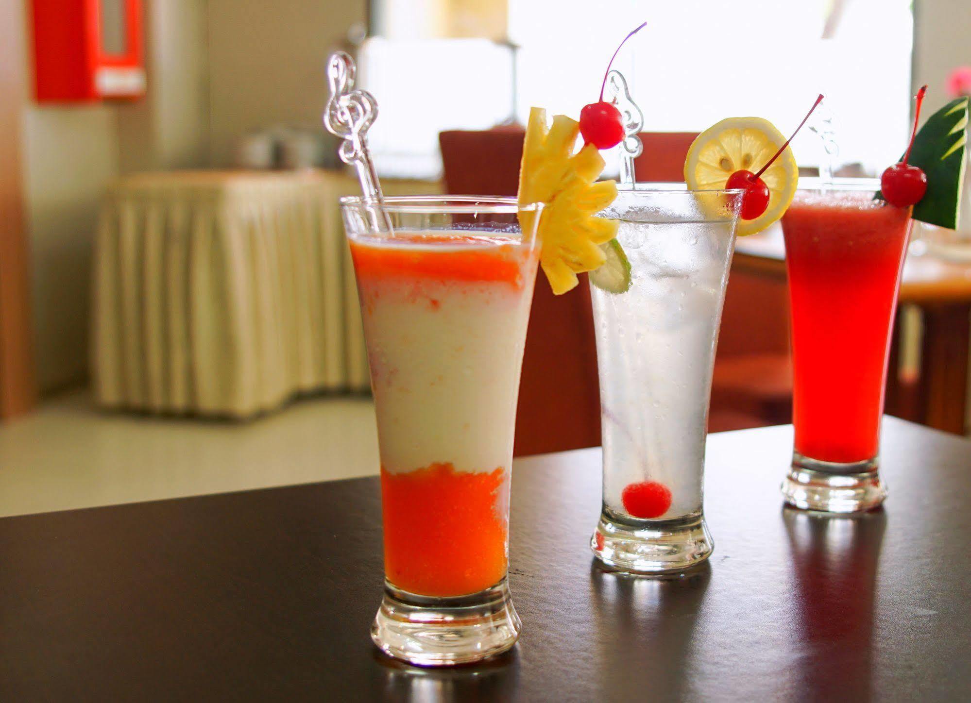 Sofyan Hotel Soepomo Jakarta Eksteriør billede