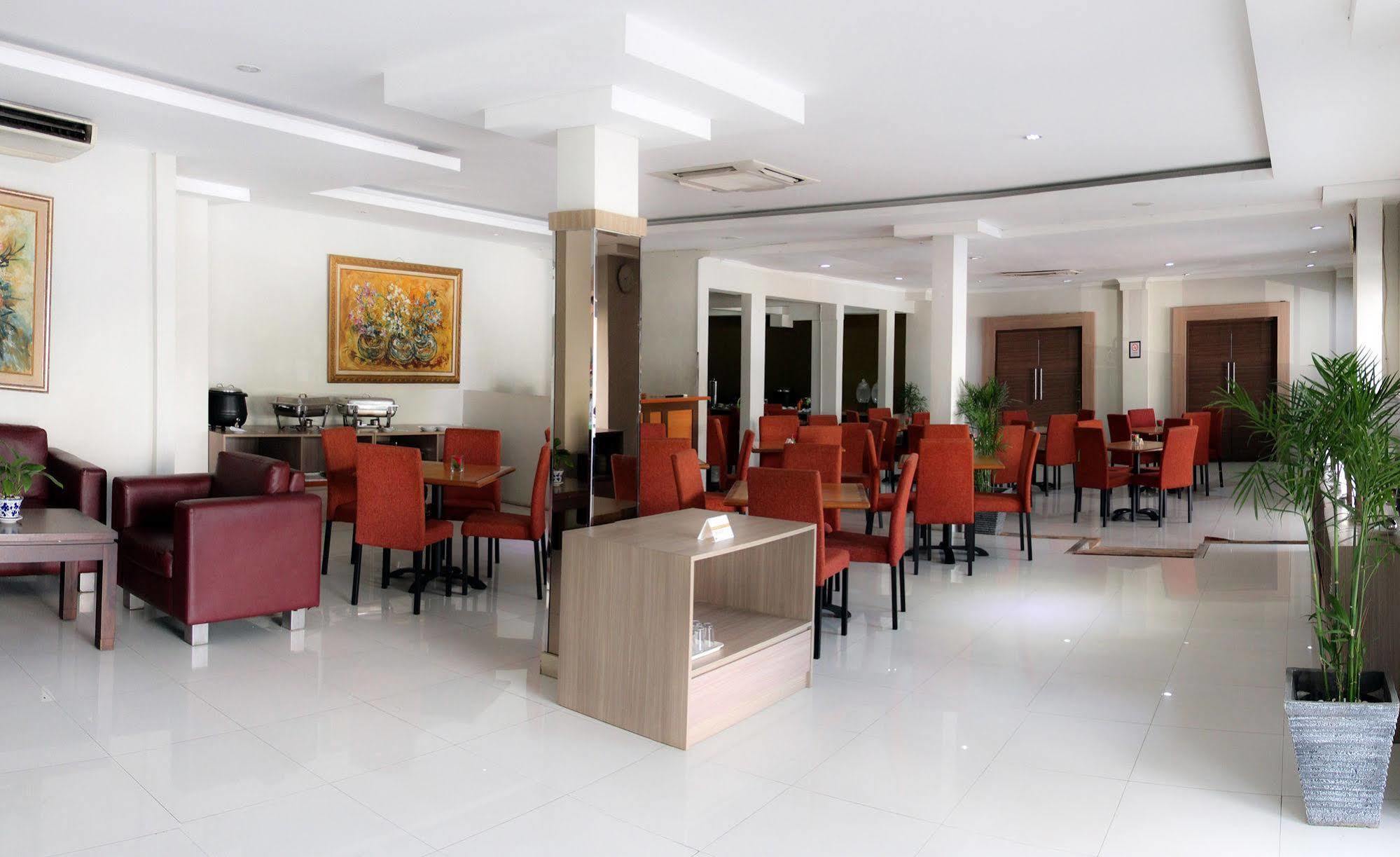Sofyan Hotel Soepomo Jakarta Eksteriør billede