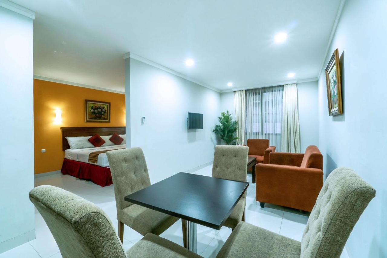Sofyan Hotel Soepomo Jakarta Eksteriør billede