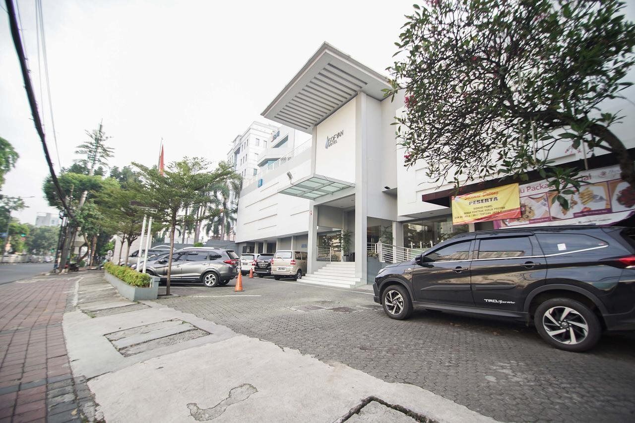 Sofyan Hotel Soepomo Jakarta Eksteriør billede